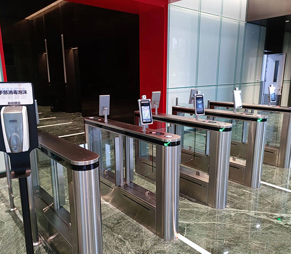 人臉識別門禁通道閘機的保養(yǎng)方法